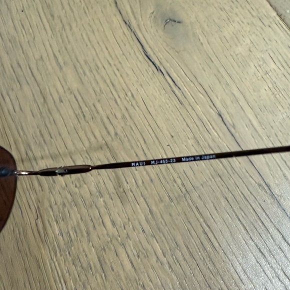 Maui Jim MJ-453-23 Polarized Sunglasses w/ Gloss Copper Frame & Maui Rose Lens - Picture 6 of 8